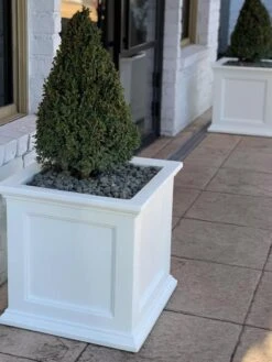 Fairfield Self-Watering Square Planter, 20” X 20” 15 Fairfield Self-Watering Square Planter, 20” X 20” -Garden Supplies Sales 39 618 213V tif