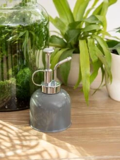 Indoor Plant Mister -Garden Supplies Sales 3 4 crop 8612962 0049