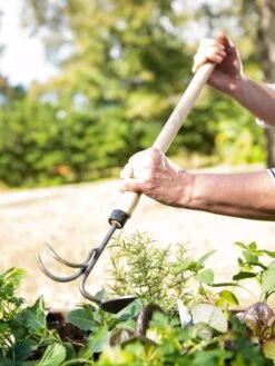 Gardener's Lifetime Raised Bed Cultivator 10 Gardener's Lifetime Raised Bed Cultivator -Garden Supplies Sales 8587960 3527 tif