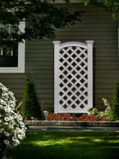 Luxembourg Vinyl Privacy Screen