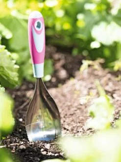 Dirty Little Digger™ -Garden Supplies Sales 8594982 9961 tif