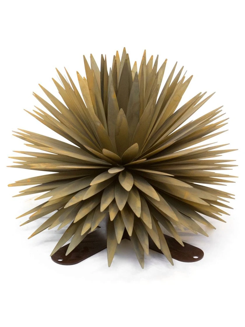 Desert Steel Yucca Plant Sculpture 7 Desert Steel Yucca Plant Sculpture - Image 5