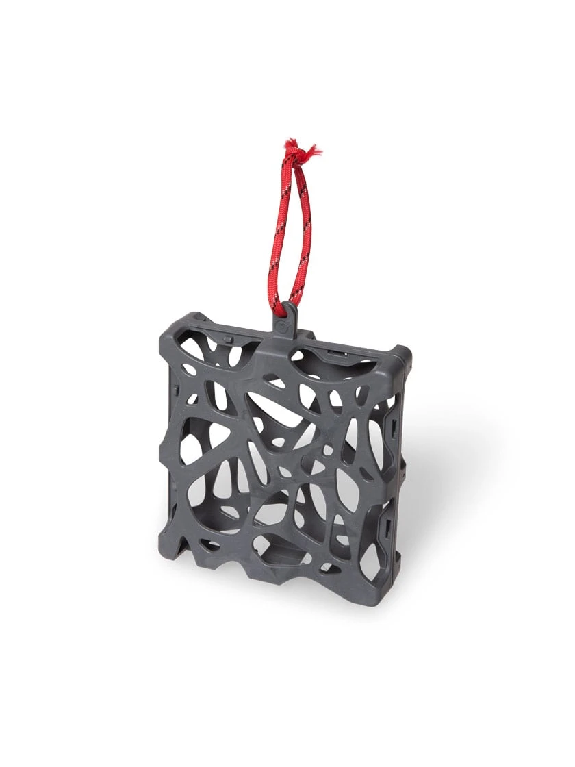 Suet Cake Feeder 4 Suet Cake Feeder - Image 2