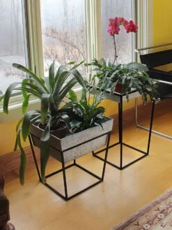 Achla Designs Arne Plant Stand -Garden Supplies Sales 8612899 02v