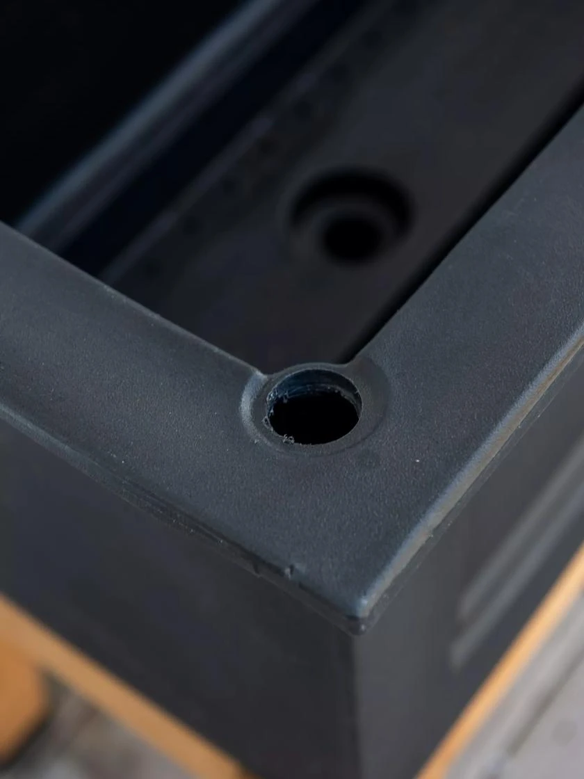 Fairfield Self-Watering Elevated Garden Bed 8 Fairfield Self-Watering Elevated Garden Bed - Image 6