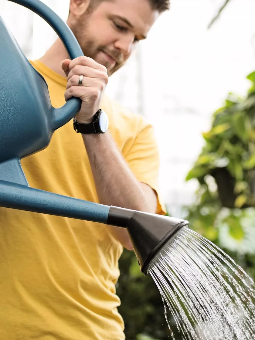 French Blue Watering Can 6 French Blue Watering Can - Image 4